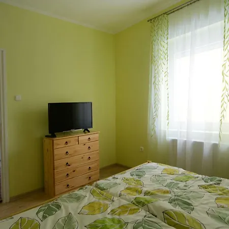 Apartment Adam Es Eva